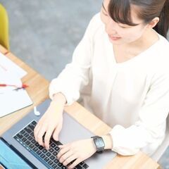 【時給1,300円！未経験OK☆】週払い制度◎前借りもOK！社会...
