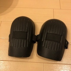 膝あての画像