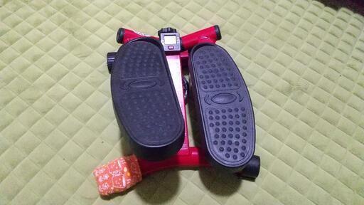 ナイスデイ 自宅で足の運動ができます。