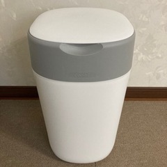combi おむつ用ゴミ箱
