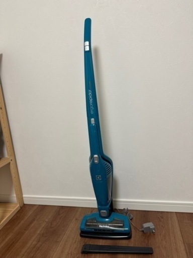 【中古品】エレクトロニクスの掃除機