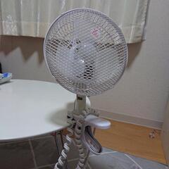 クリップ式小型扇風機