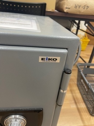 金庫　EIKO