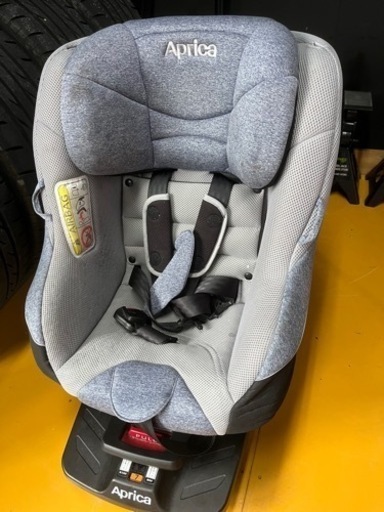 チャイルドシート　Aprica