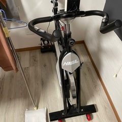 スピンバイク　トレーニング自転車　ダイエット　フィットネスの画像