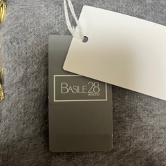 【新品】BASILE28ネックレス＋ブレスレットの画像