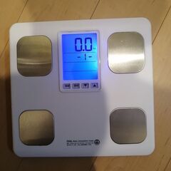 体重体組成計　必要とされる方にお譲りします。