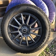【格安】美品4本セットアルミ付きPIRELLI スタッドレスタイヤ