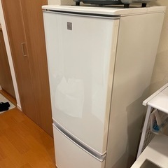 SHARP 冷蔵庫【2月23日受け渡し希望江戸川区】