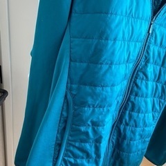 UNIQLO ライトダウン　ターコイズブルー　ユニクロ　Mサイズの画像
