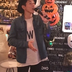 2月11か12にカラオケしましょ〜🎤