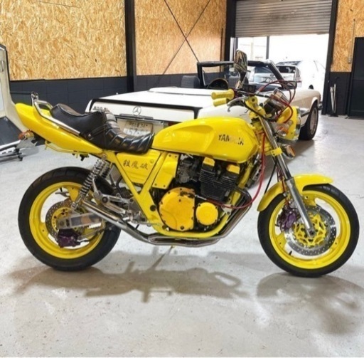 XJR400 4hm ワルツ機械　カスタム