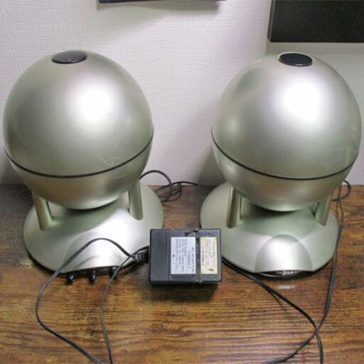 PAreLLA アクティブスピーカー SEP-01＋おまけでマクセル　外部スピーカー＆小型扇風機？（USB）