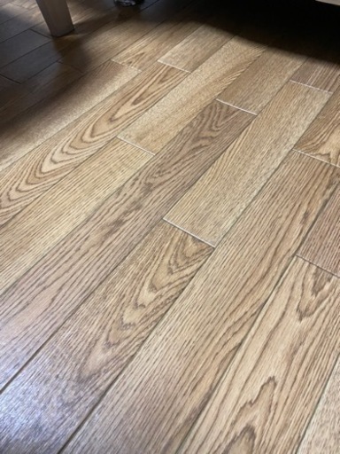 【決まりました】フロアシート　木目調　半年使用品