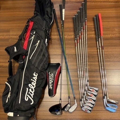 【値下】 メンズゴルフクラブセット(タイトリスト、テイラーメイド、右利き)