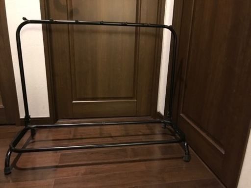 Multi Guitar Stand ギタースタンド【6本まで収納可能なコンパクトモデル】