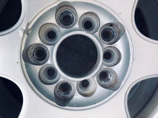 205/65r16 2本 215/60r16 2本　中古冬用タイヤ　スタッドレス　ブリザックVRX　直接引き取り歓迎