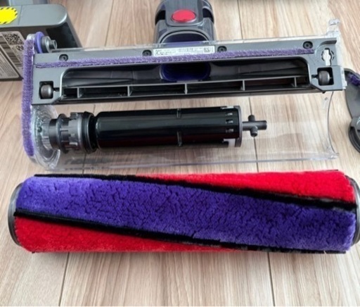 dyson ダイソン ダイソンV10  SV12 Fluffy コードレス掃除機