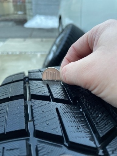 スタッドレスタイヤ 195/65R15