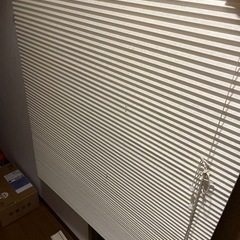 ニトリ　ハニカムシェード　ブラインド　1本