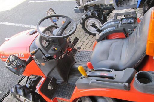 中古品 KUBOTA クボタ JB16 BULL STAR トラクター 16馬力 整備済み