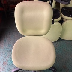 差し上げます[PLUSオフィスチェア訳あり]リサイクルショップヘルプの画像
