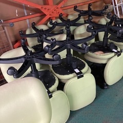 差し上げます[PLUSオフィスチェア訳あり]リサイクルショップヘルプの画像