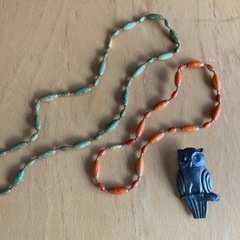 ネックレス、ブローチ