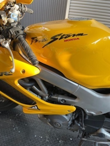 車検Ｒ7年5月迄　国内　 vtr1000f ホンダ　99年式　大型バイク　