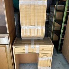 ドレッサー　差し上げます