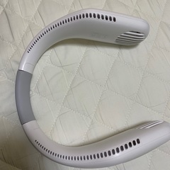 首かけファン　携帯扇風機　