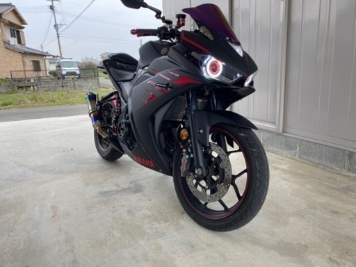 ヤマハ　YZF-R25