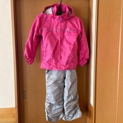 【決まりました】子供用スキーウェア上下 150