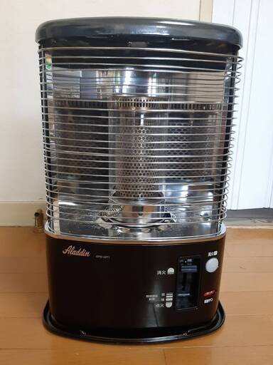 アラジン石油ストーブ