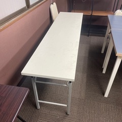 【無料】折り畳み机、あるものなんでも譲ります！