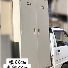 スチールロッカー
