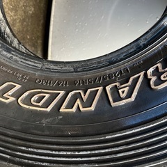 グラントレック285/75R16の画像