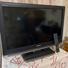 液晶テレビ　32インチ
