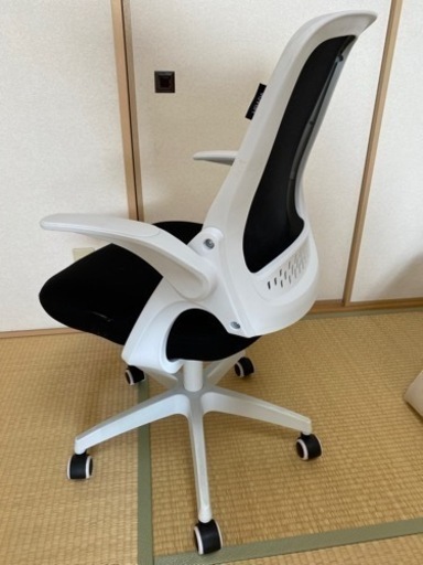 ①オフィスチェア　デスクチェア　ワークチェア　椅子
