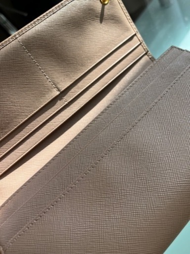 PRADA プラダ長財布