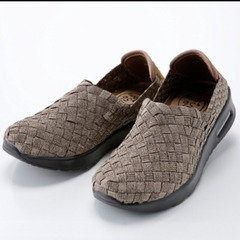 【新品・未使用】らくらくハッピーシューズゴムゴム ライトブロンズ