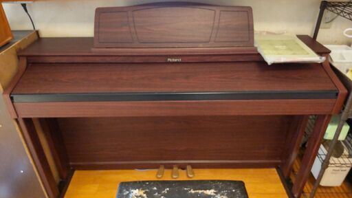 電子ピアノ Roland（説明書付き）引き取り希望