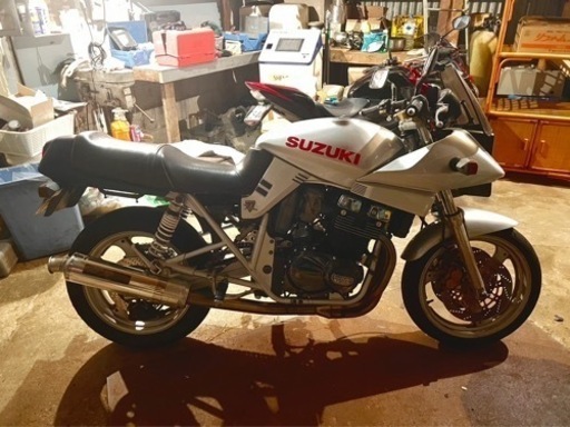 スズキ GSX400s KATANA