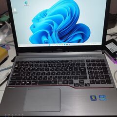 １台訳アリ　6ヶ月保証（Windows 11+Office202...