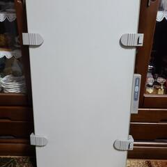 ★値下げ★ナショナルズボンプレッサー 横型  NZ-110