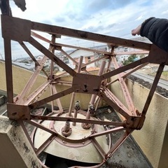 鉄屑撤去を手伝って欲しいです。