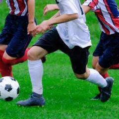 少年サッカーを