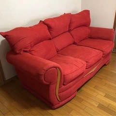 3人掛けソファ売りますの画像