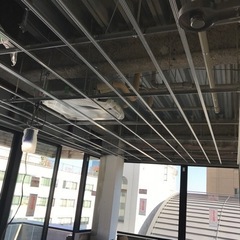 初任給25万円以上！軽鉄下地スタッフ募集の画像