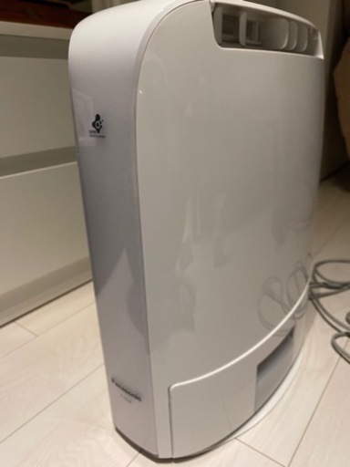 パナソニック　衣類乾燥除湿機　F-YZL60 2015年製